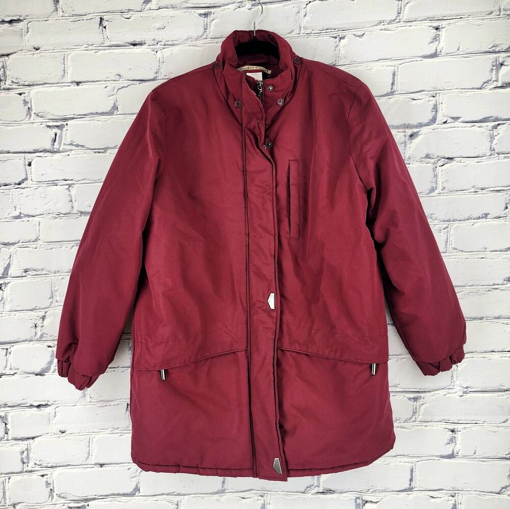 Tudor Court Puffer Jacket Womens M Red Warm full Zip Insulated winter outdoors